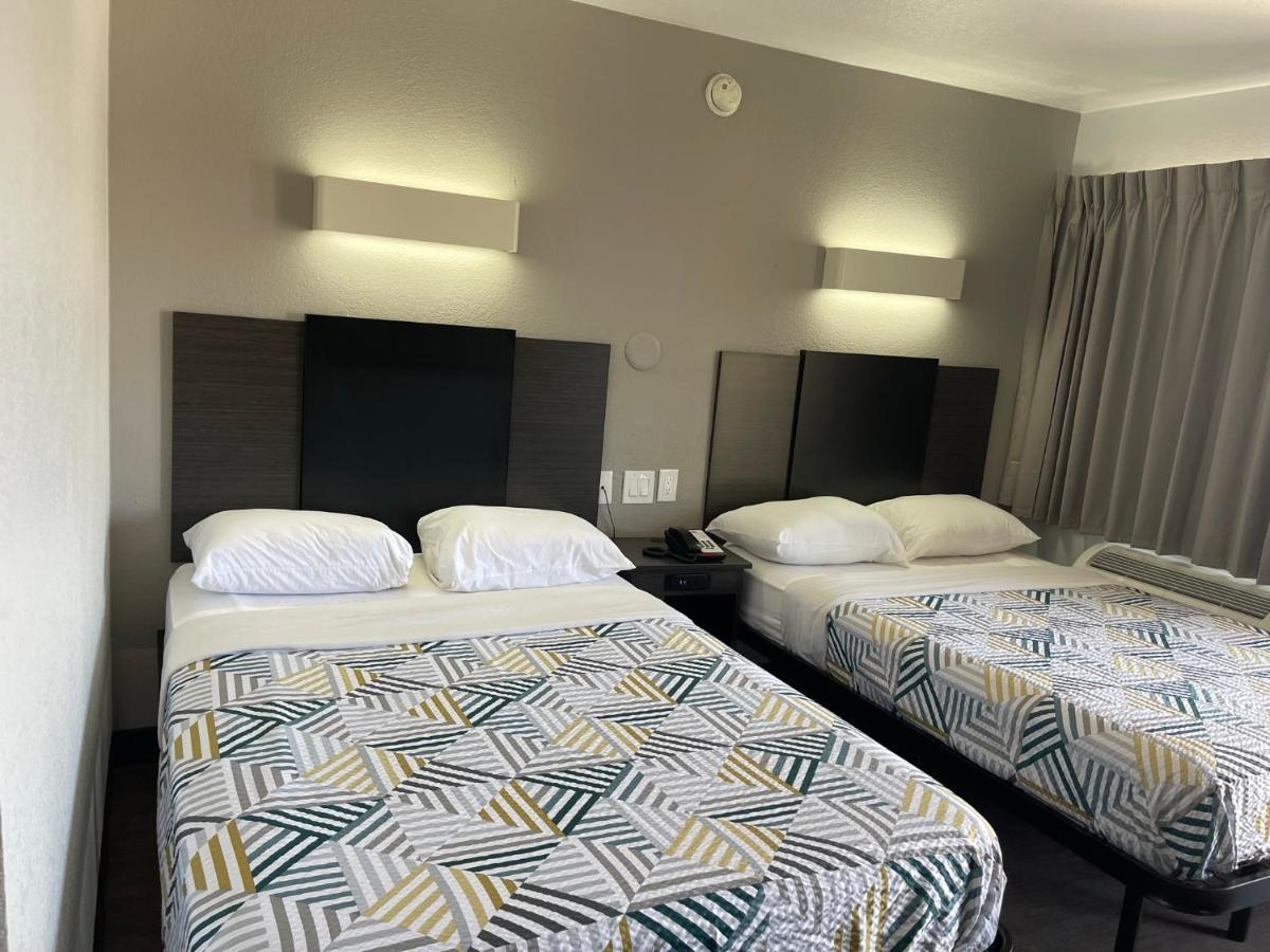 Motel 6 Denton, Tx - Unt Εξωτερικό φωτογραφία
