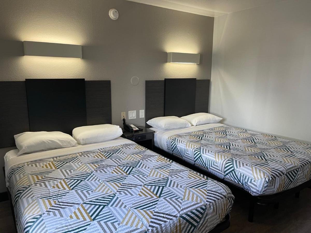Motel 6 Denton, Tx - Unt Εξωτερικό φωτογραφία
