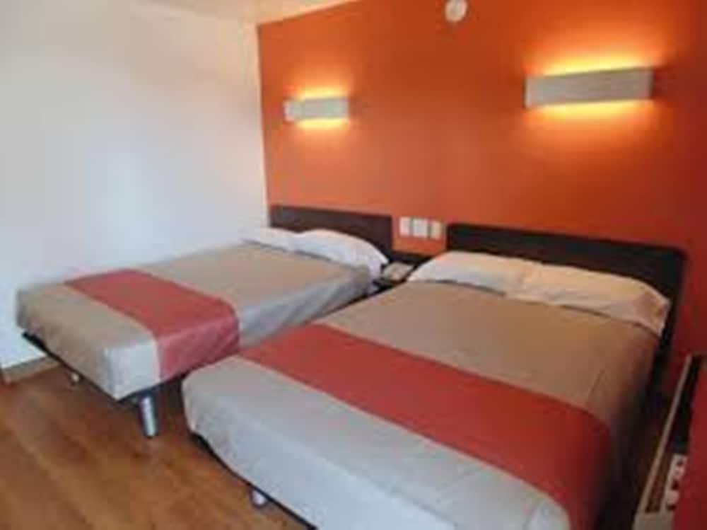 Motel 6 Denton, Tx - Unt Εξωτερικό φωτογραφία